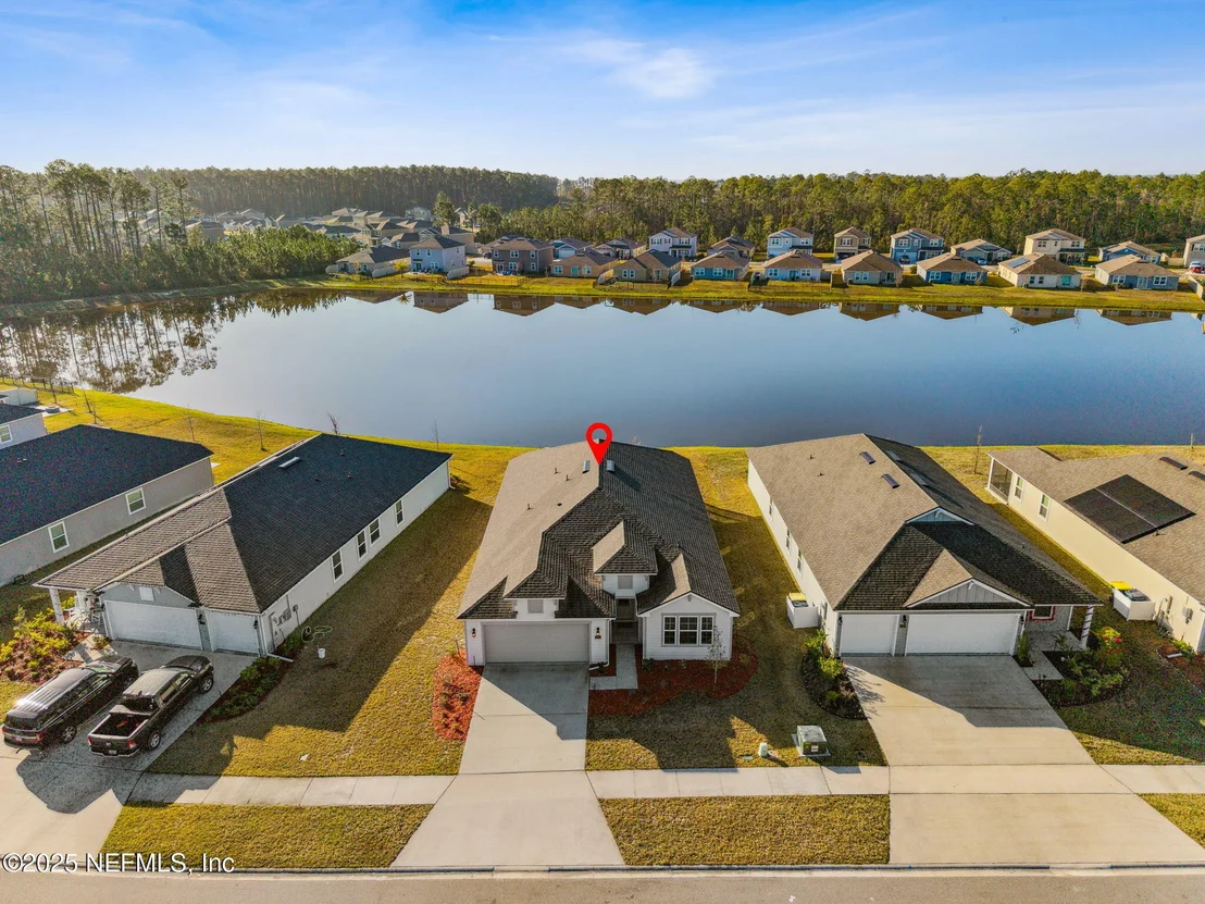 Photo of 70414 WINDING RIVER Drive