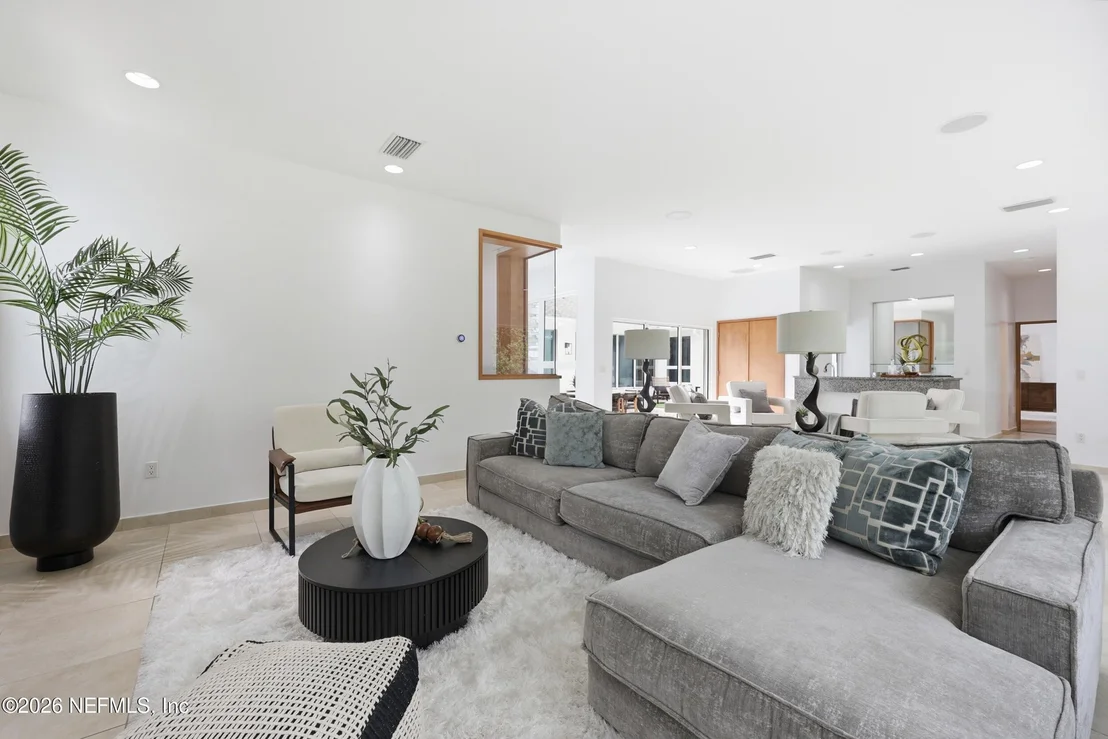 Photo of 8071 PINE LAKE Road