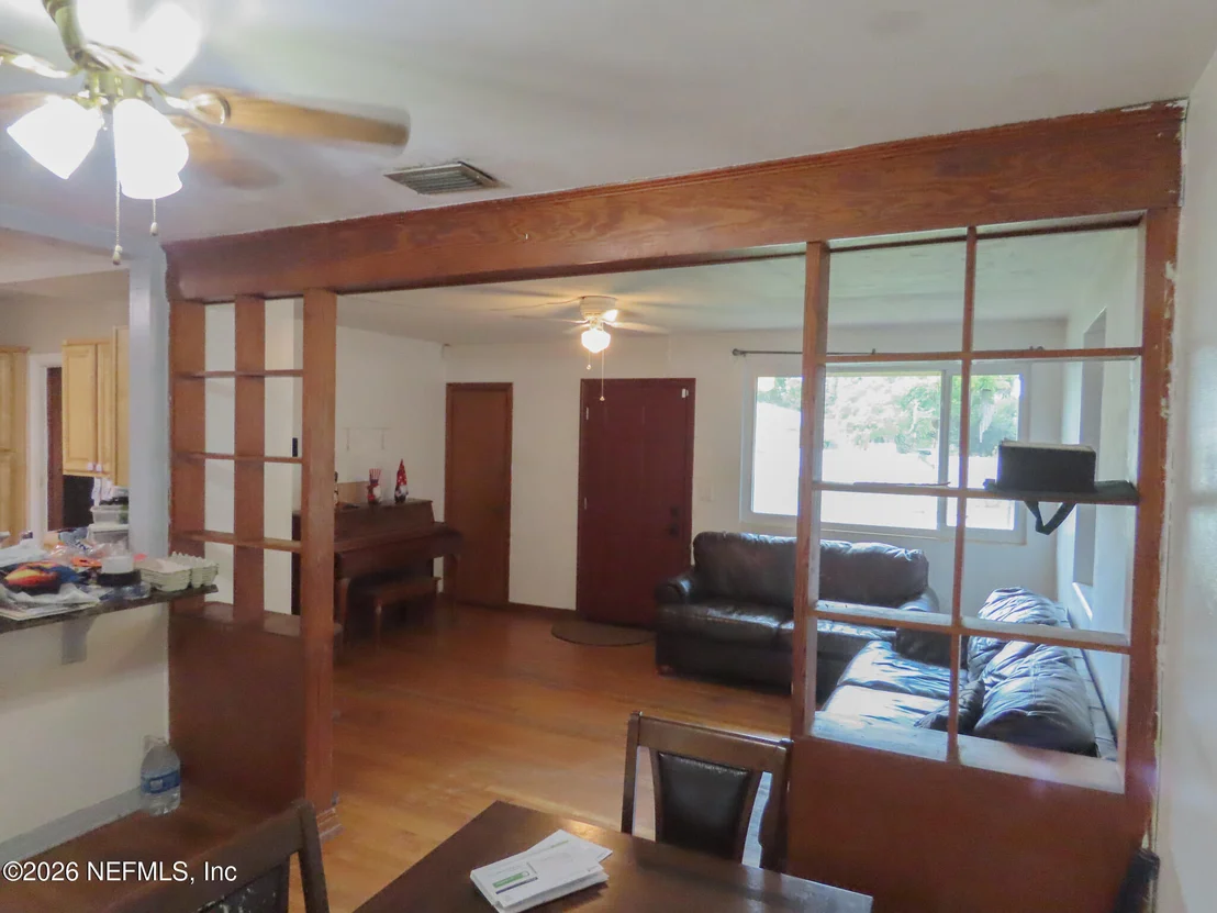 Photo of 2295 LAKE Drive