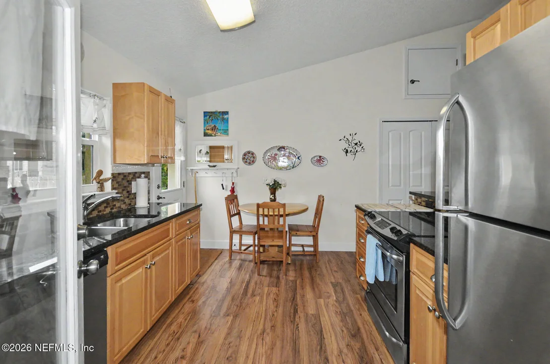 Photo of 22 BERNARD Street