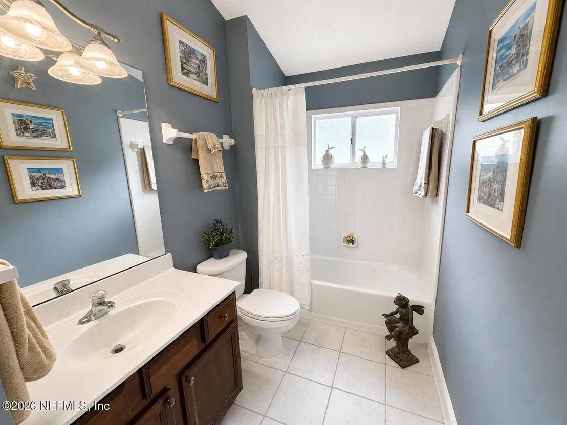 Photo of 1552 BARRINGTON Circle