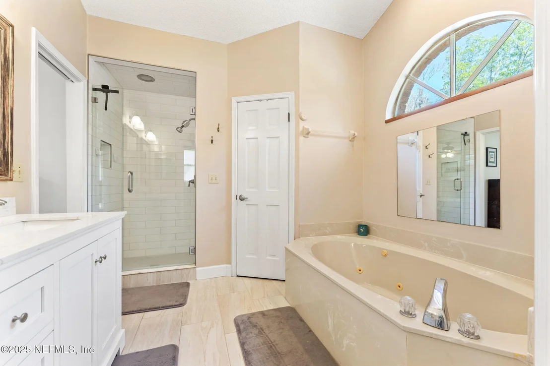 Photo of 3097 NAUTILUS Road