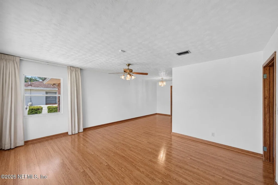 Photo of 3004 DONNA Drive