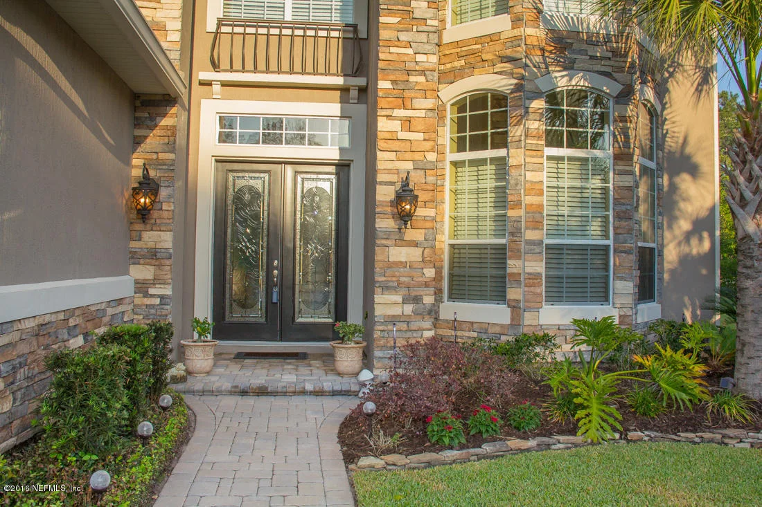 Photo of 187 STAPLEHURST Drive