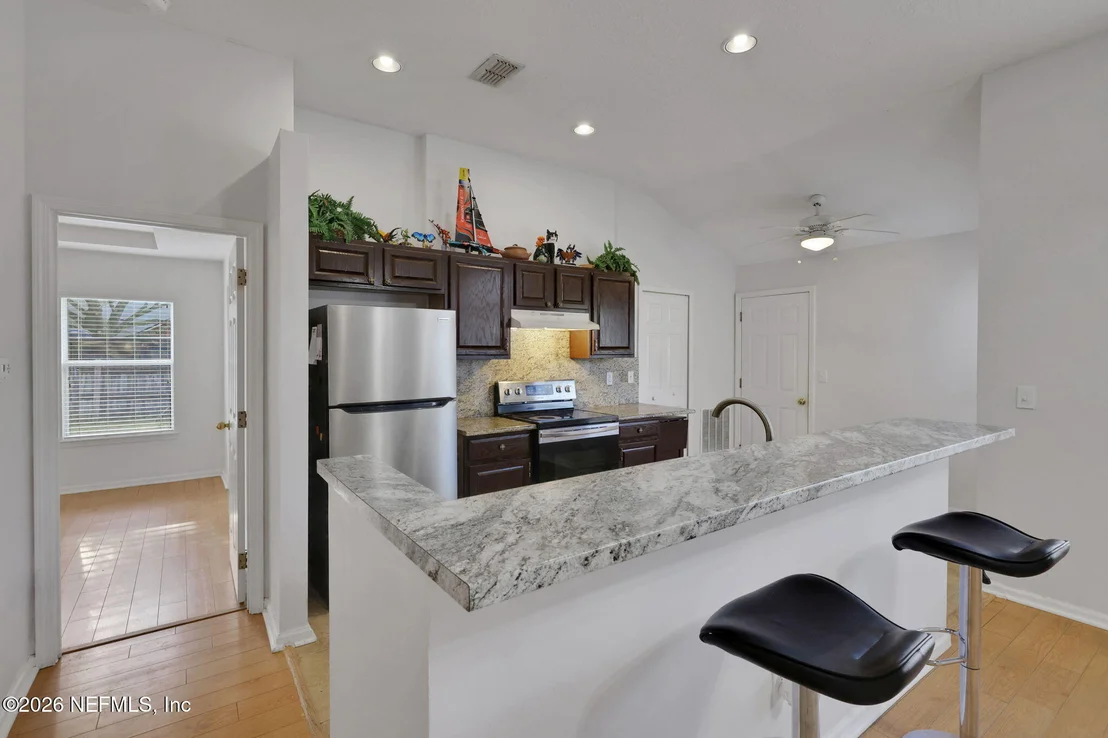 Photo of 12176 MANTLE Drive