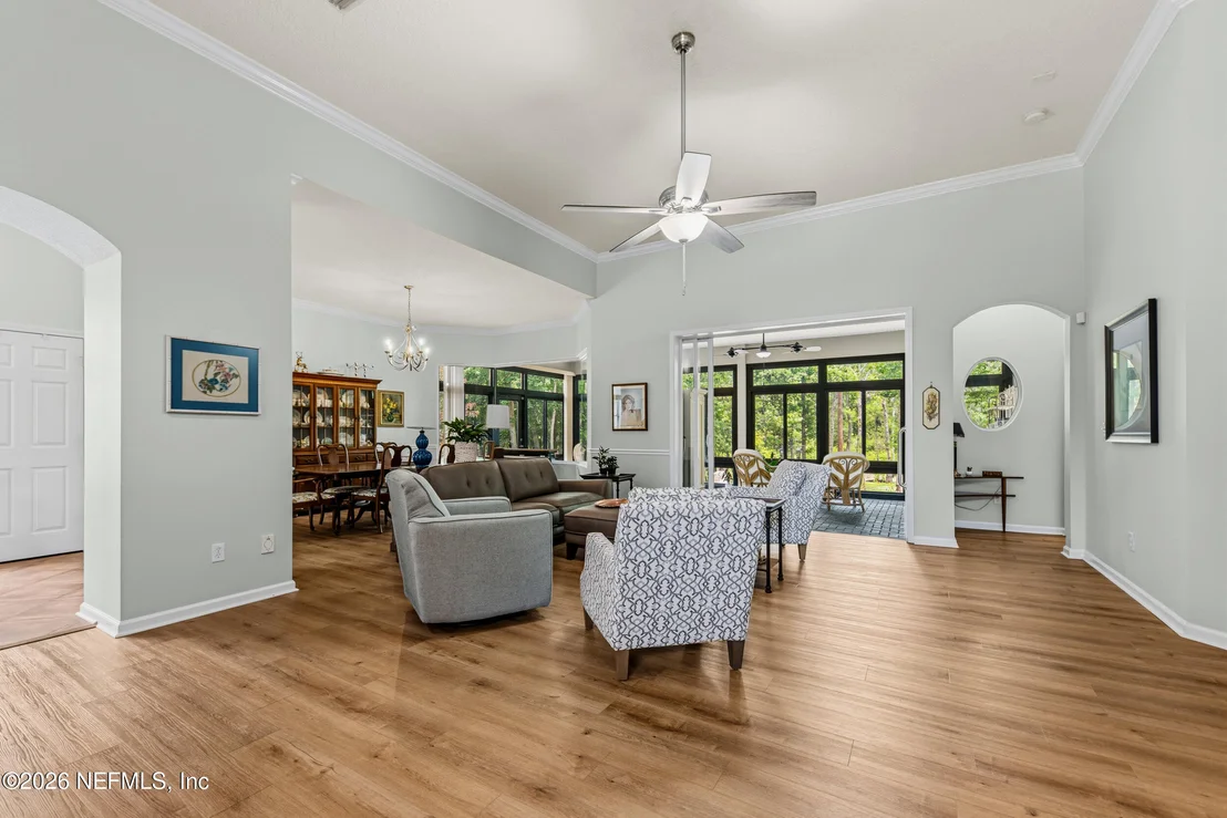 Photo of 1015 GREEN PINE Circle
