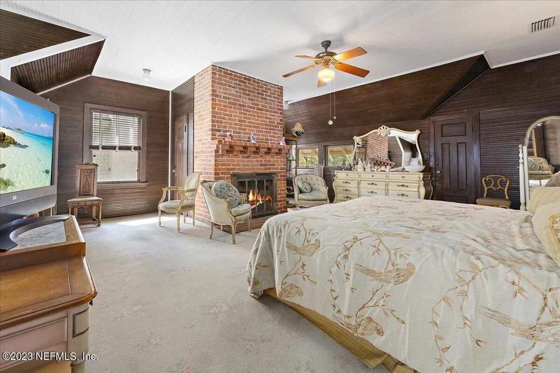 Photo of 44 5TH Street