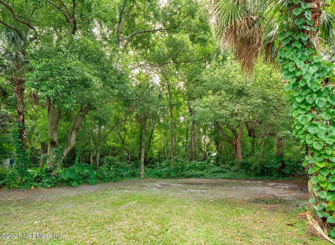 Photo of 50 SIMMONS Road