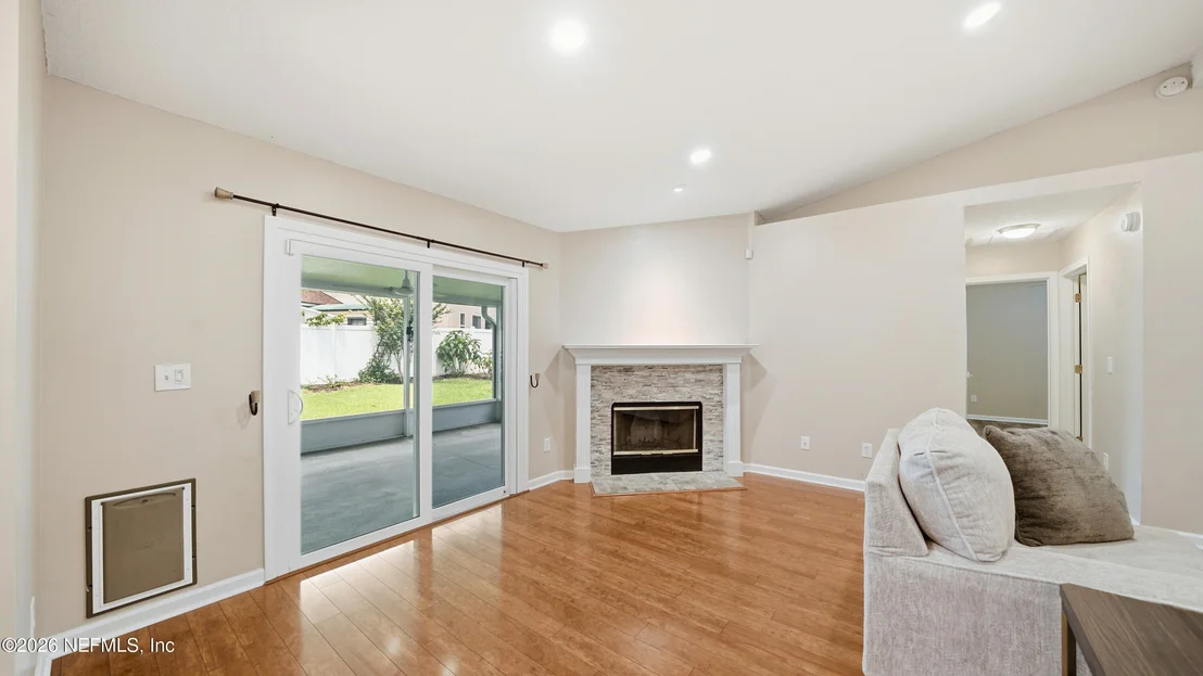 Photo of 1272 SOARING FLIGHT Way