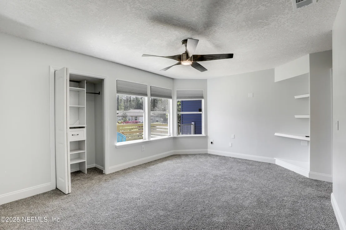 Photo of 4752 RIVERINE Drive