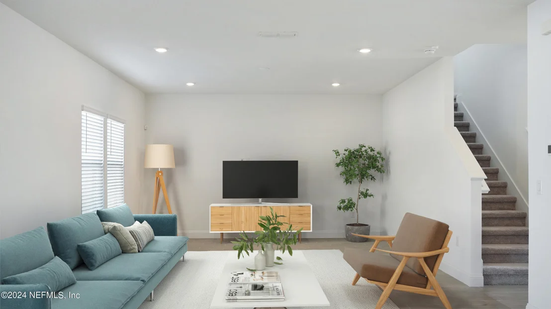 Photo of 538 SUPERIOR Boulevard