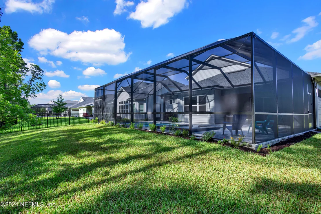 Photo of 10385 SILVERBROOK Trail