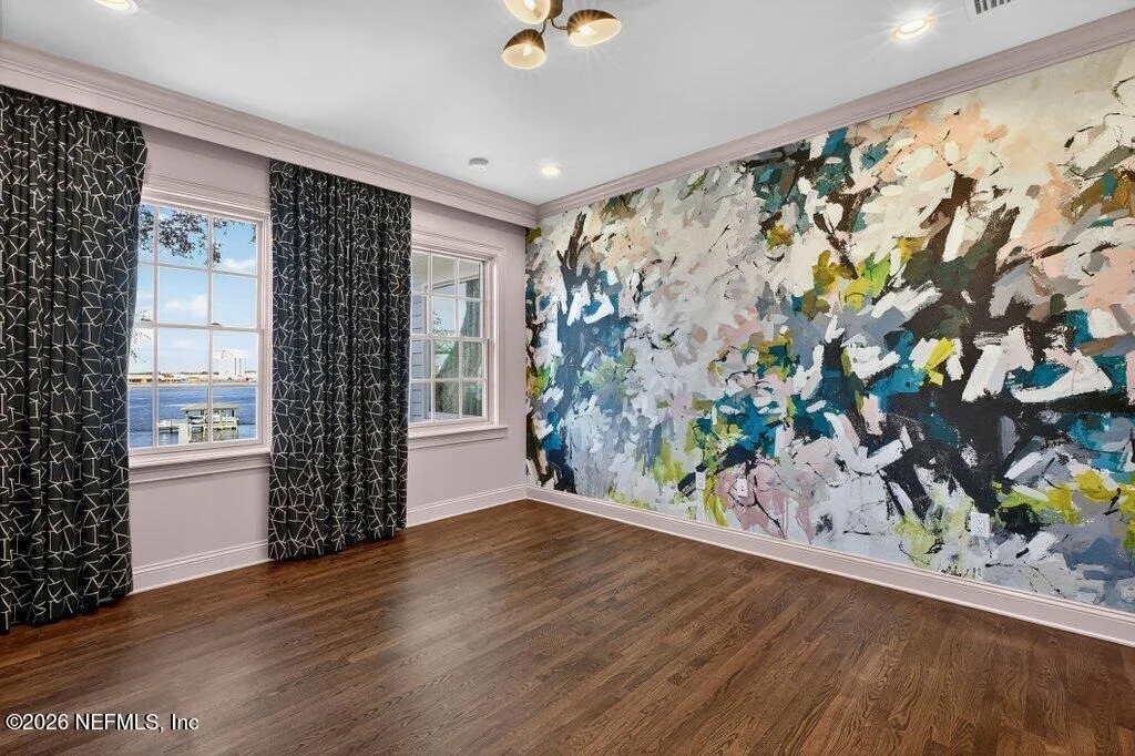 Photo of 4626 RIVER POINT Road W