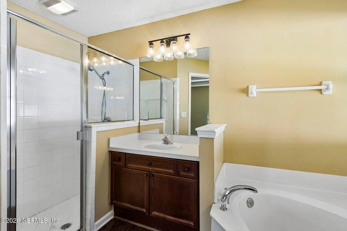 Photo of 831 TIMBERJACK Court