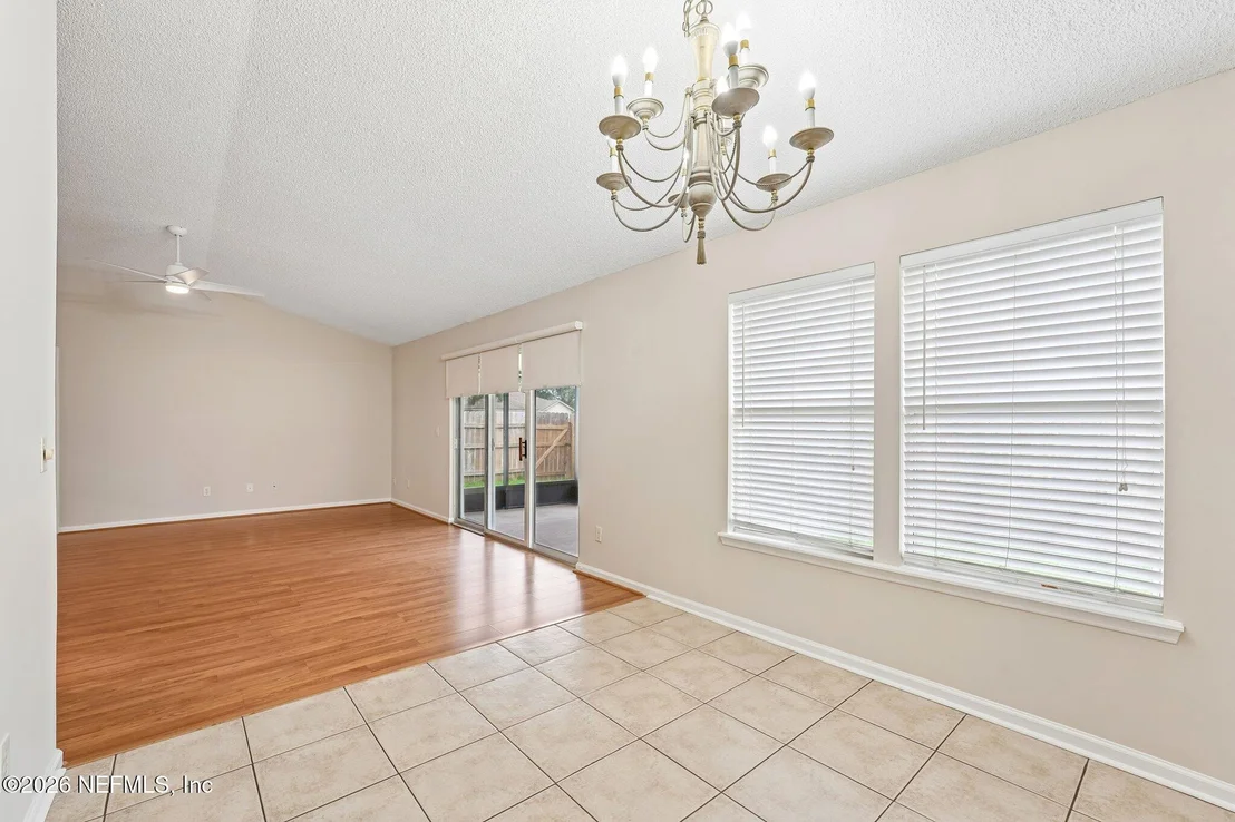 Photo of 1496 WINSTON Lane