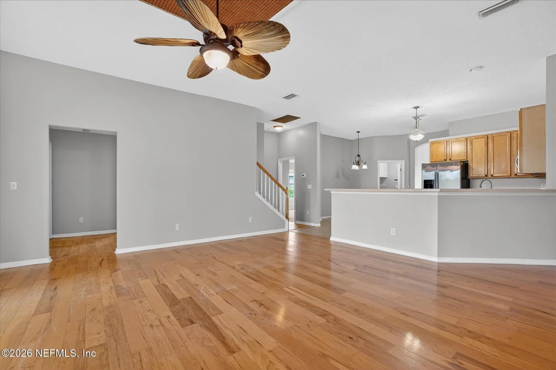 Photo of 1412 WALNUT CREEK Drive