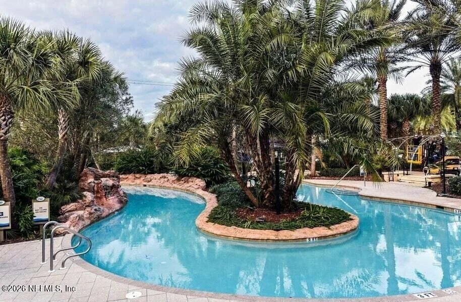 Photo of 375 SEAGROVE Drive