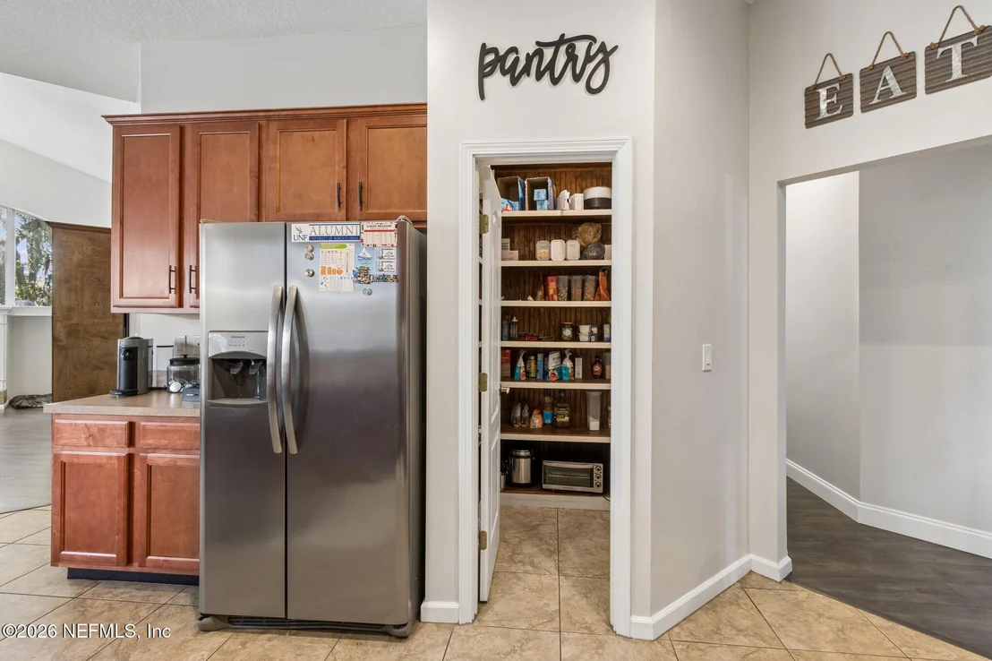 Photo of 3738 CARDINAL OAKS Circle