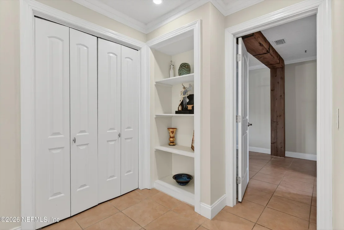 Photo of 2556 BOTTOMRIDGE Drive
