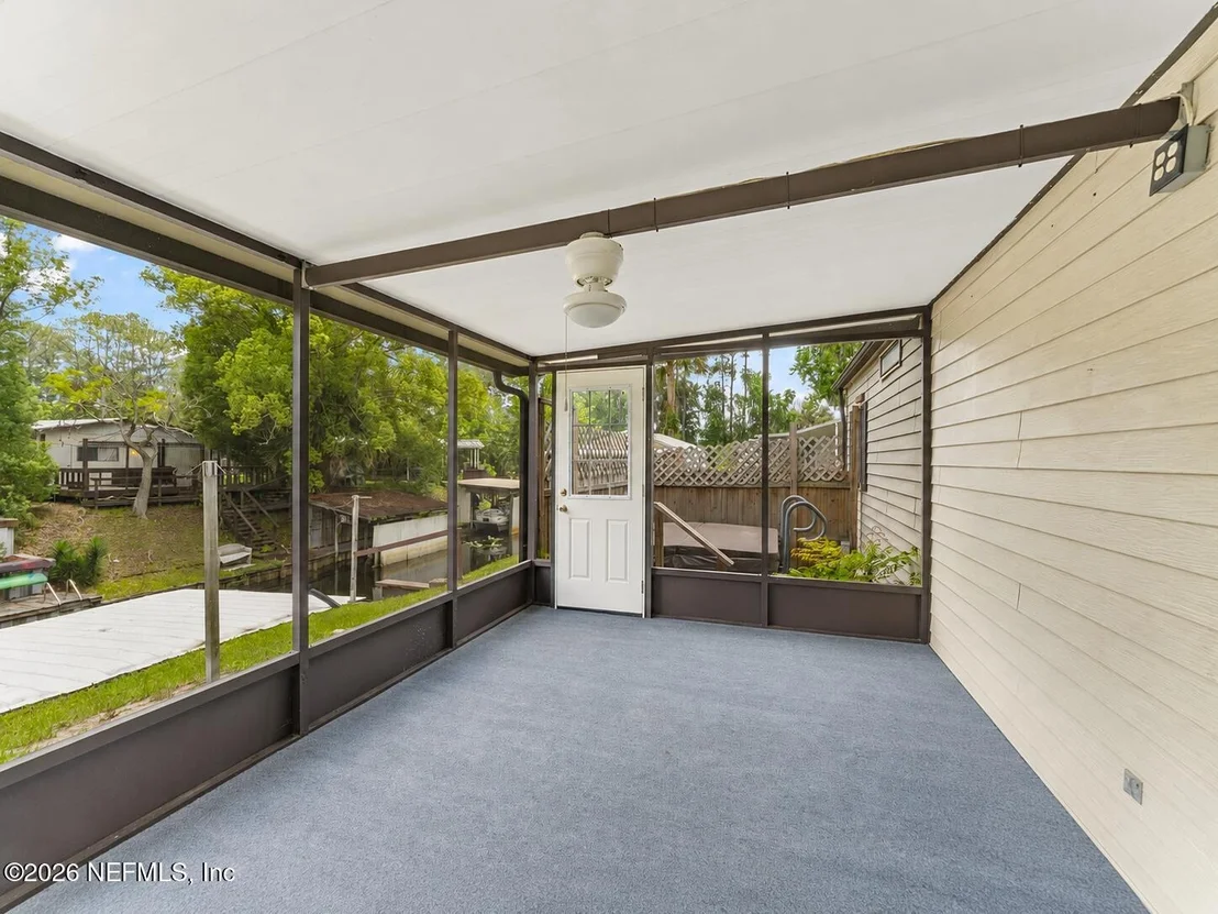 Photo of 418 COVE Drive