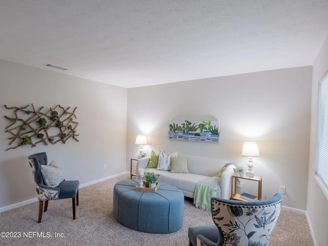 Photo of 4448 JADE Drive W