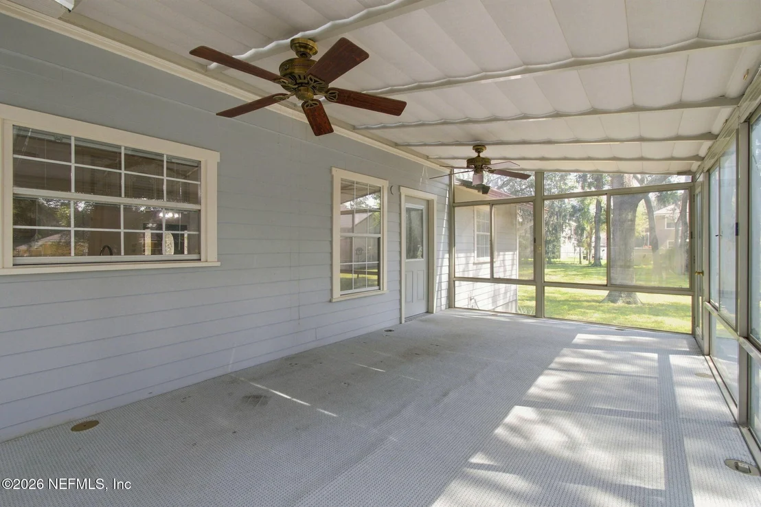 Photo of 1478 GATELY Road