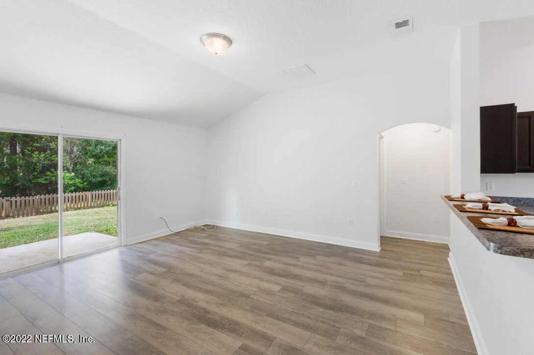 Photo of 96481 COMMODORE POINT Drive