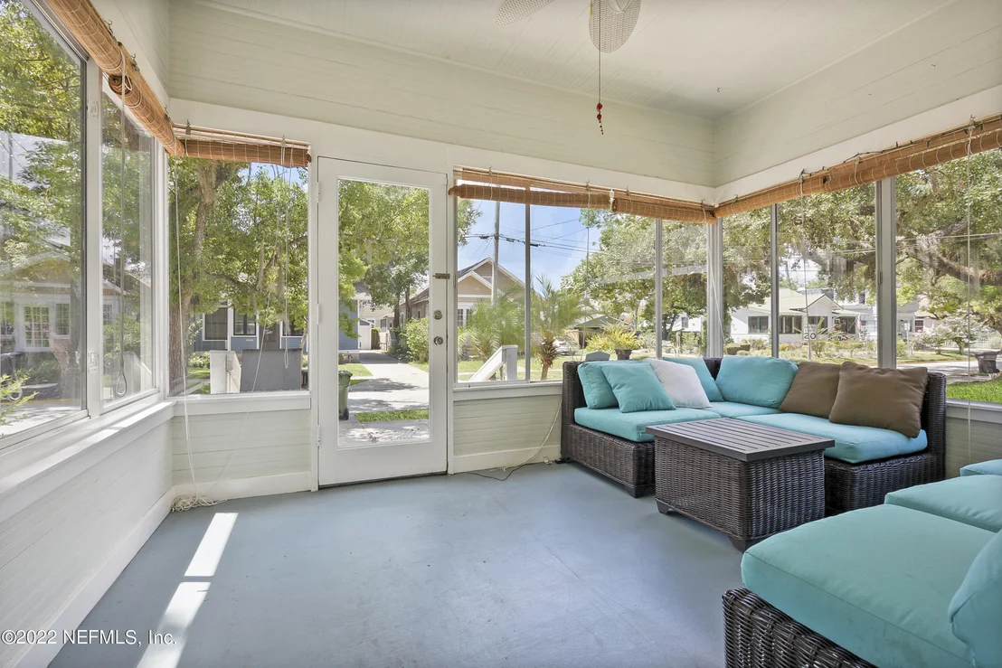 Photo of 60 ALMERIA Street