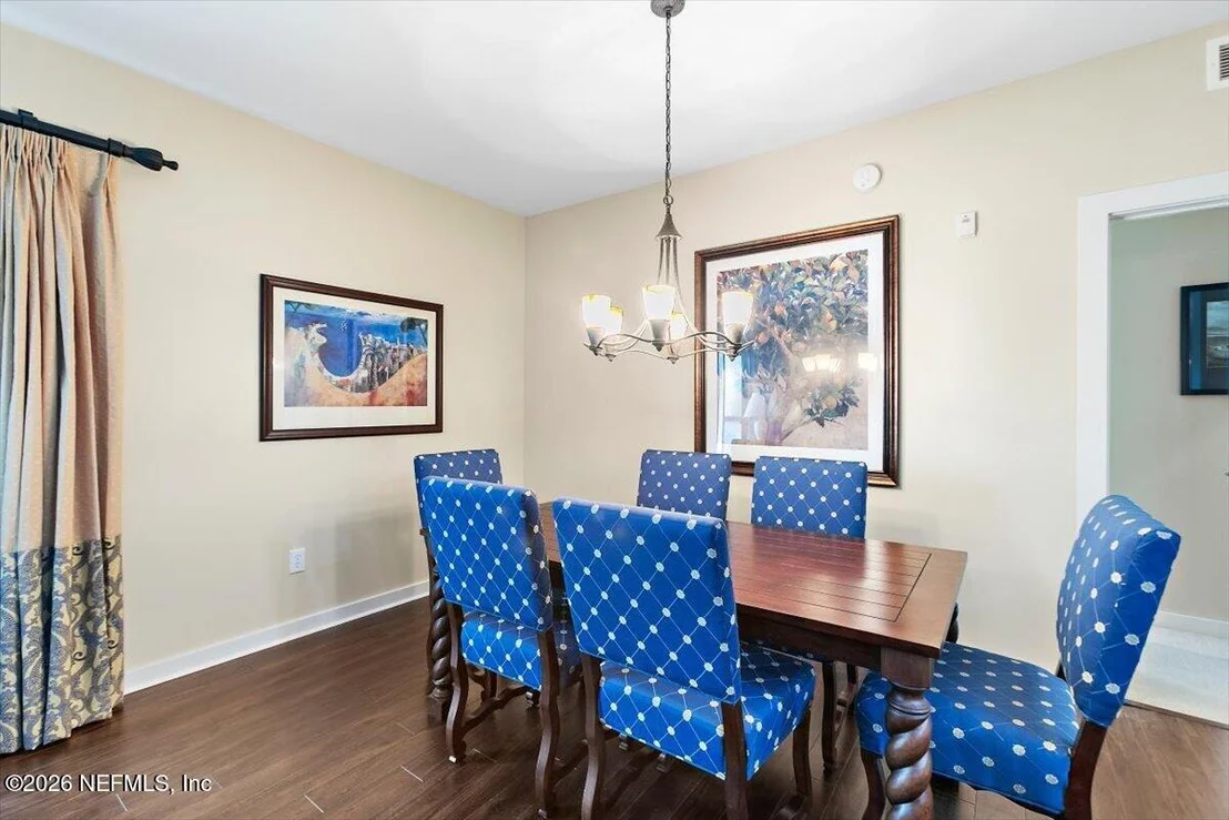Photo of Unit 210 at 965 REGISTRY Boulevard