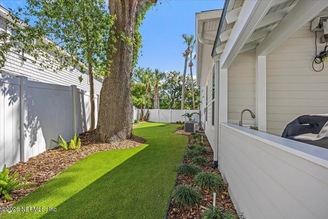 Photo of 398 SHERRY Drive