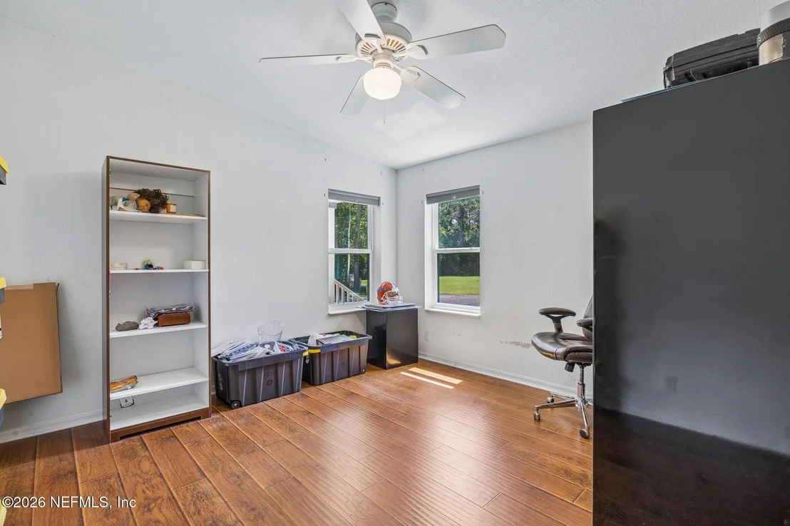 Photo of 35487 QUAIL Road N