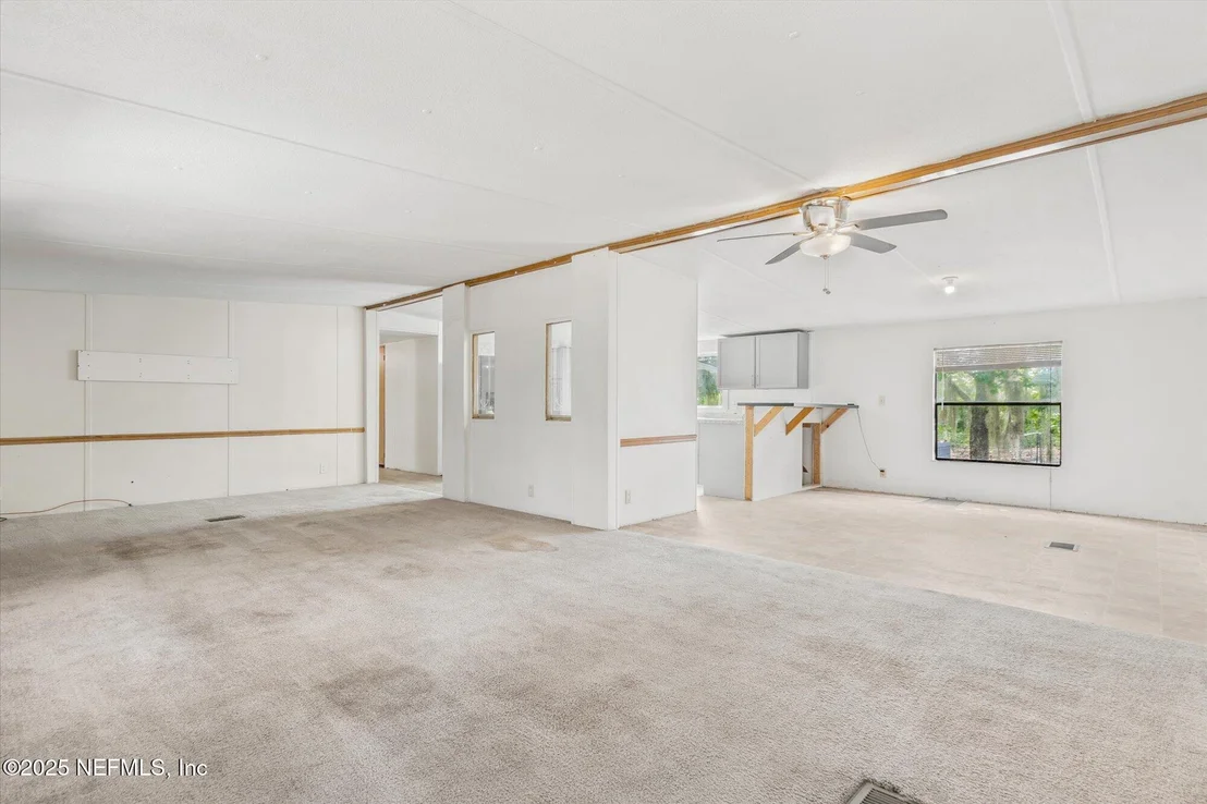 Photo of 133 AUGUSTA Avenue
