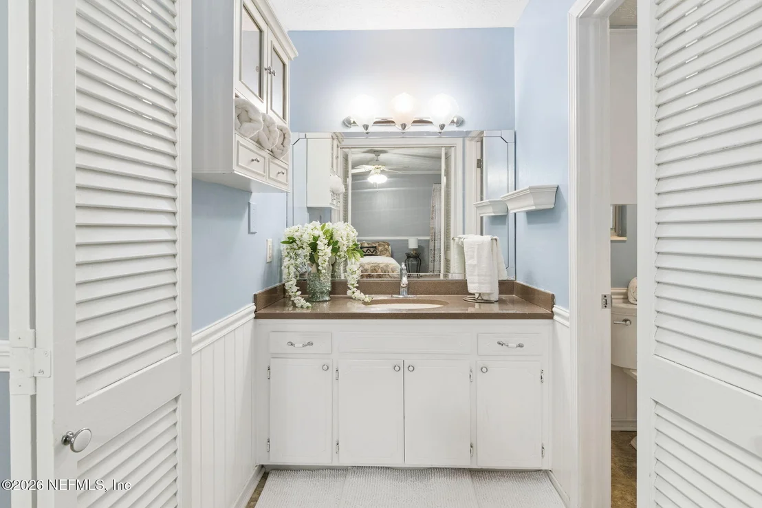 Photo of 5495 FORREST Drive