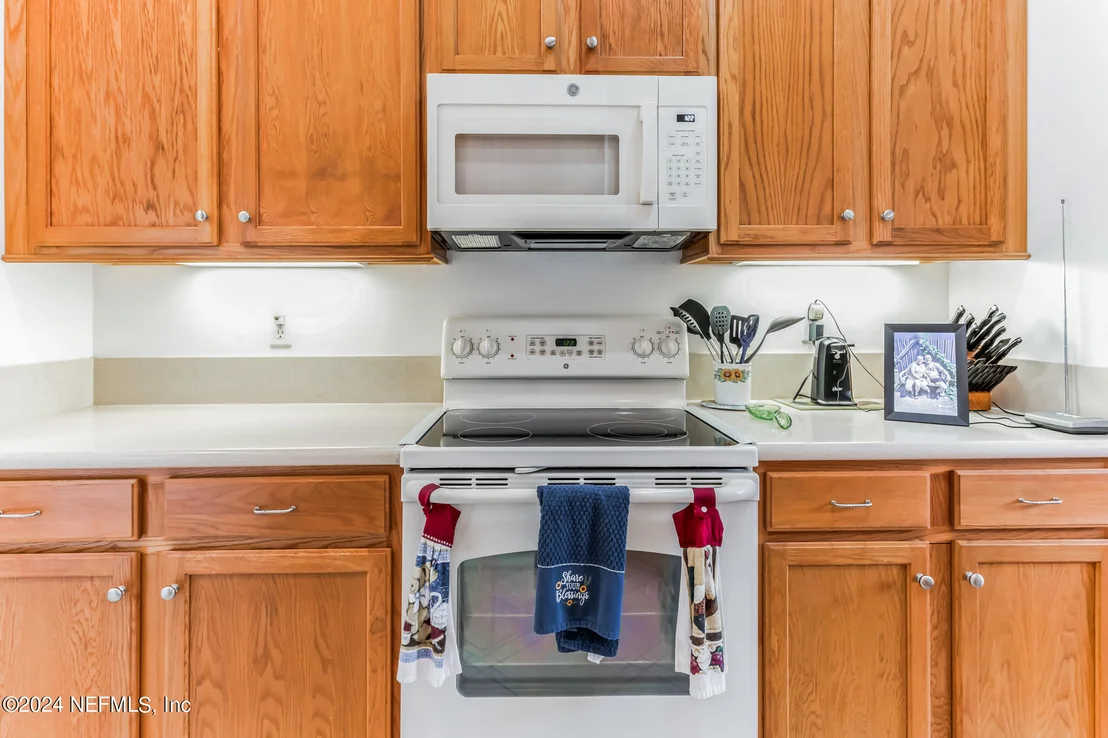 Photo of 1428 CASTLE PINES Circle