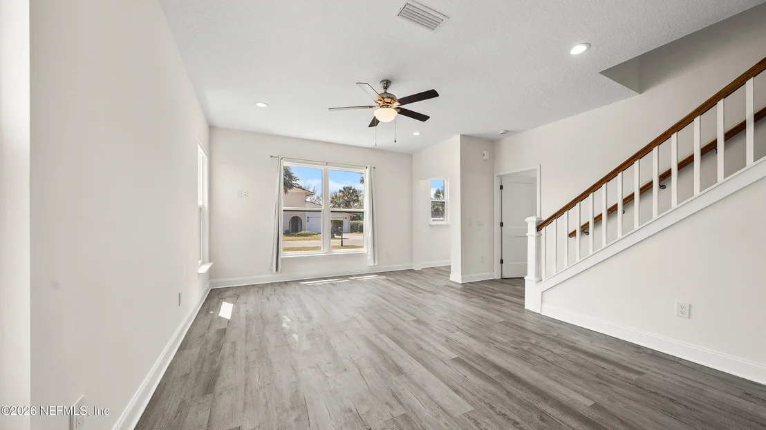 Photo of 80 SEASIDE CAPERS Road