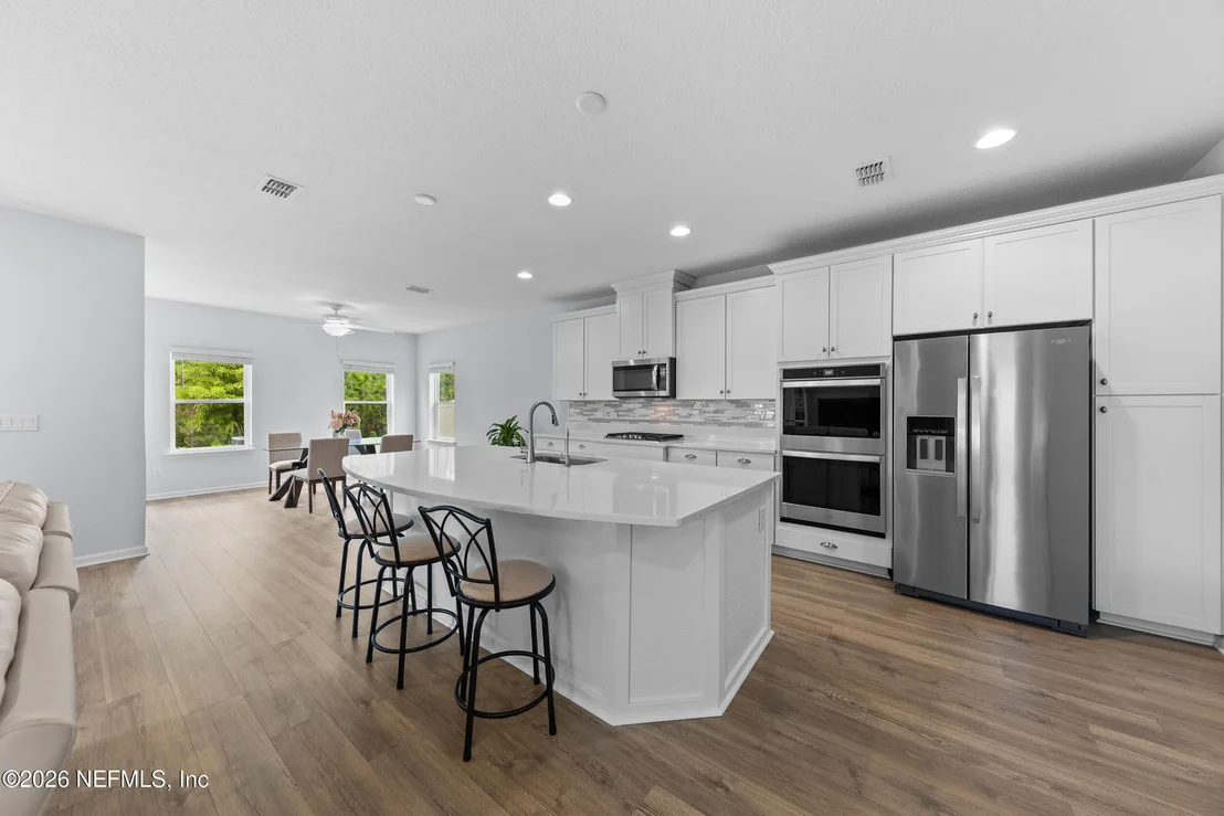 Photo of 47 STARNBERG Court