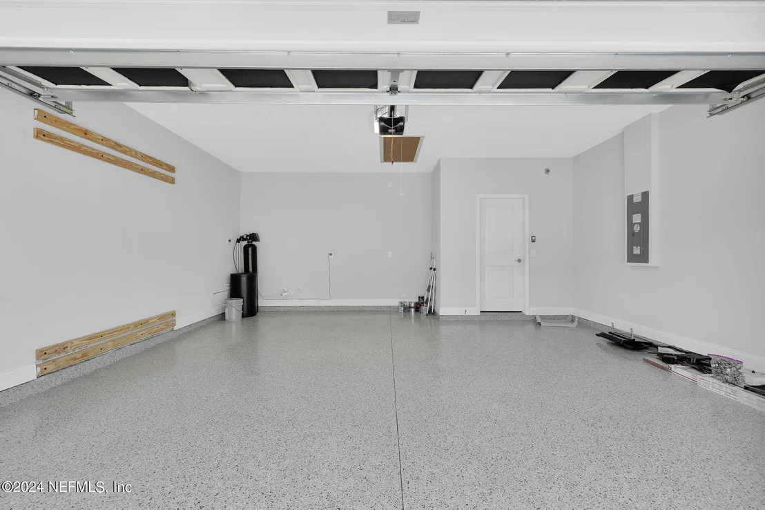 Photo of 222 CONVEX Lane