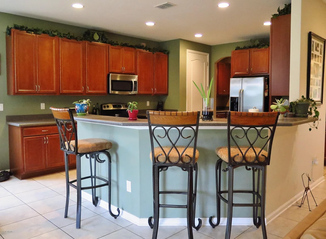 Photo of 211 PINE ARBOR Circle