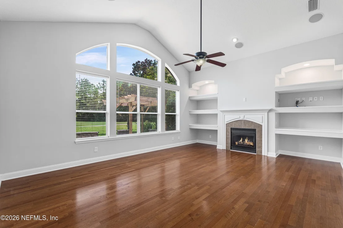 Photo of 1427 EAGLE CROSSING Drive