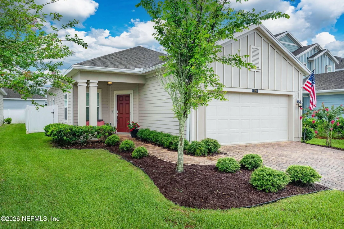 Photo of 39 CRYSTAL CREST Lane
