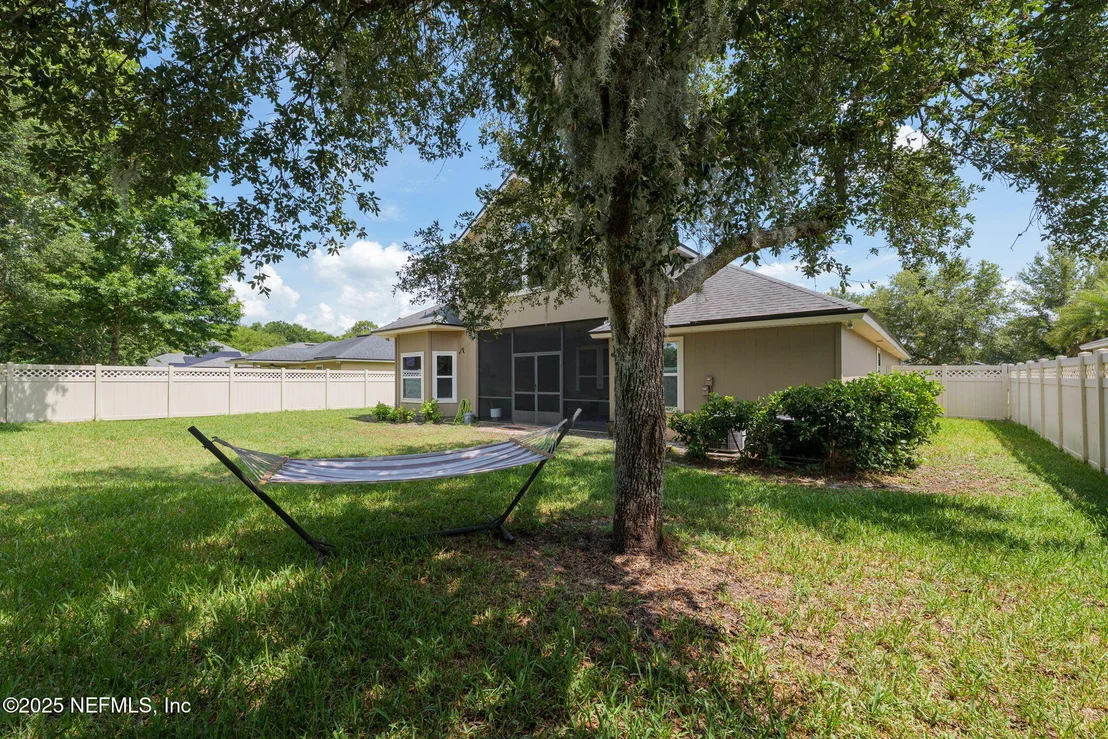 Photo of 812 WARDS CREEK Lane