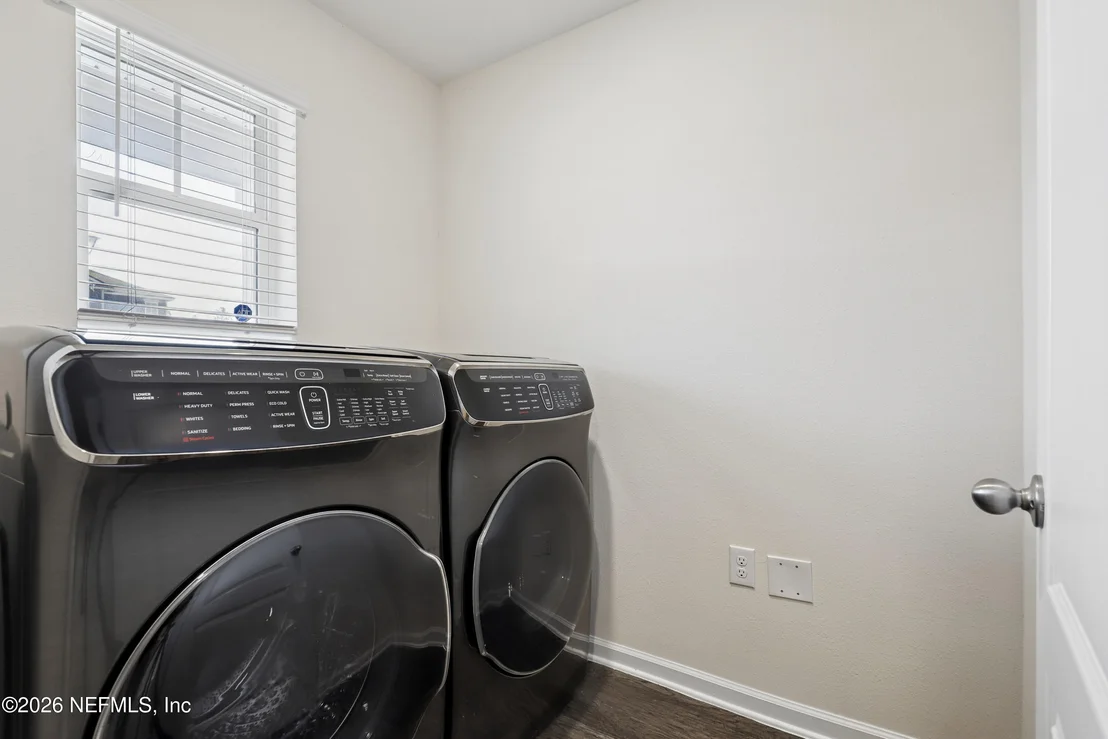 Photo of 8076 DANCING FOX Street