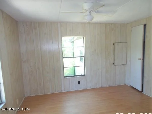 Photo of 113 EDGEWATER Road