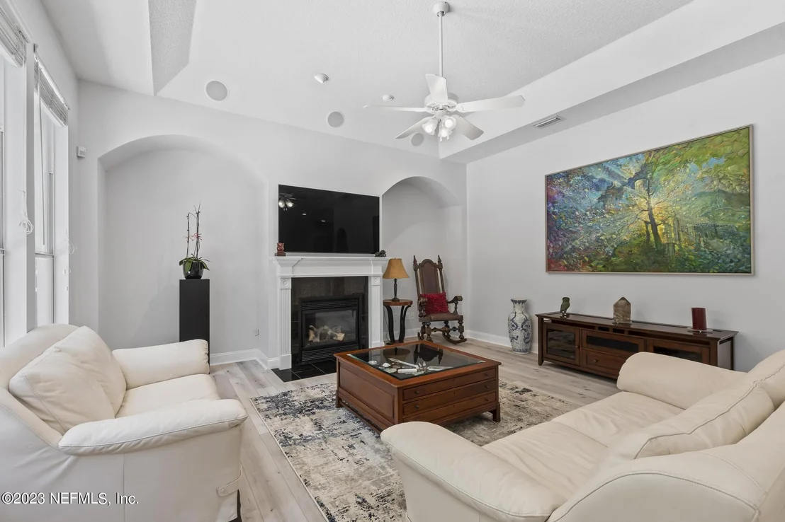 Photo of 1656 DOVER HILL Drive