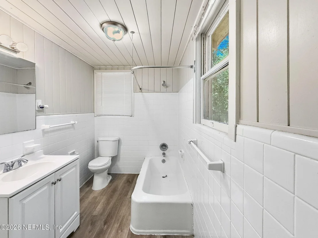 Photo of 7739 HAMMOND Boulevard
