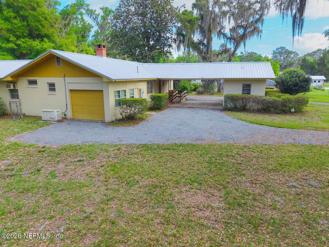 Photo of 202 SAINT JOHNS Drive