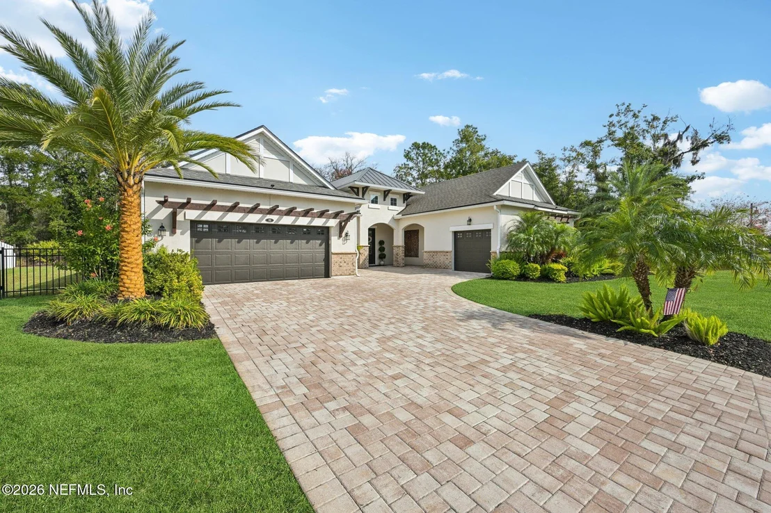 Photo of 32 HIGH OAKS Place