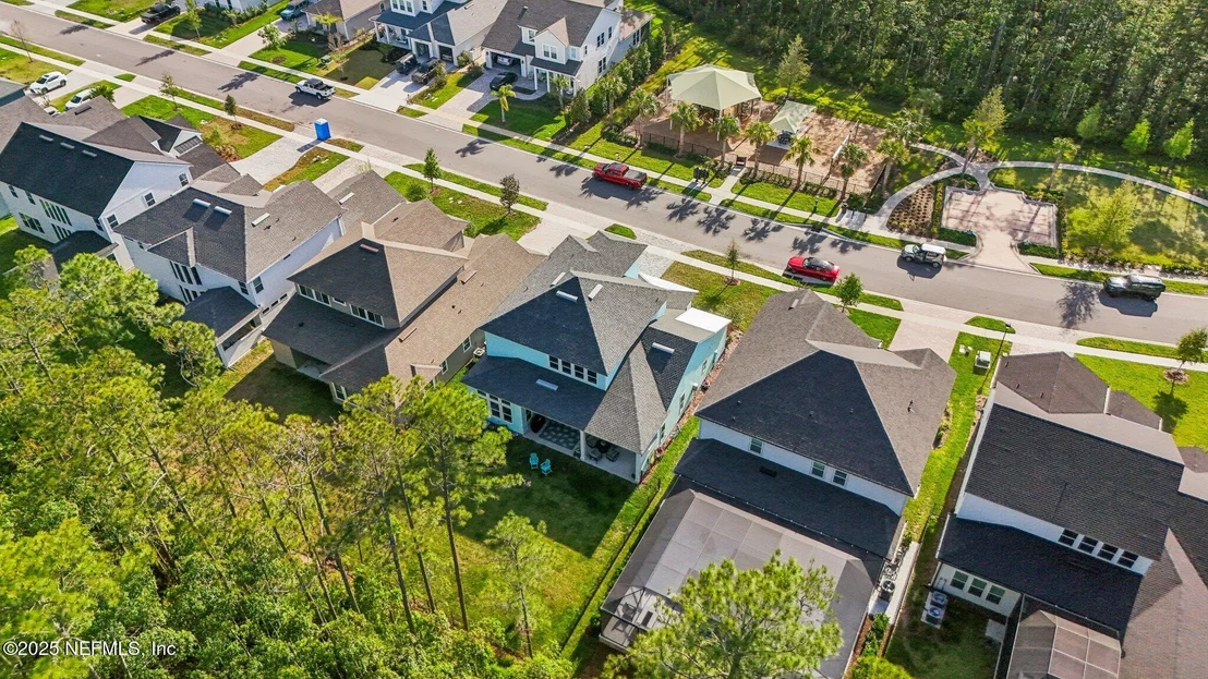 Photo of 716 PALM CREST Drive