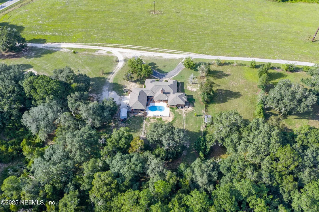 Photo of 105 DAIRY Road