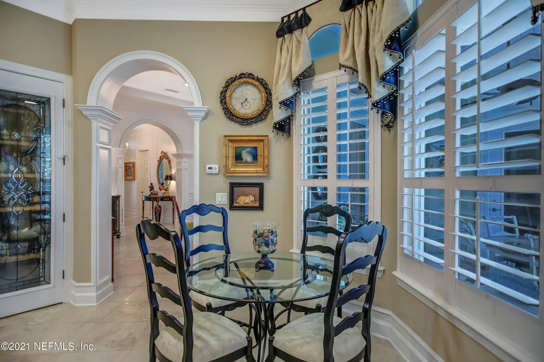 Photo of 1120 INVERNESS Drive